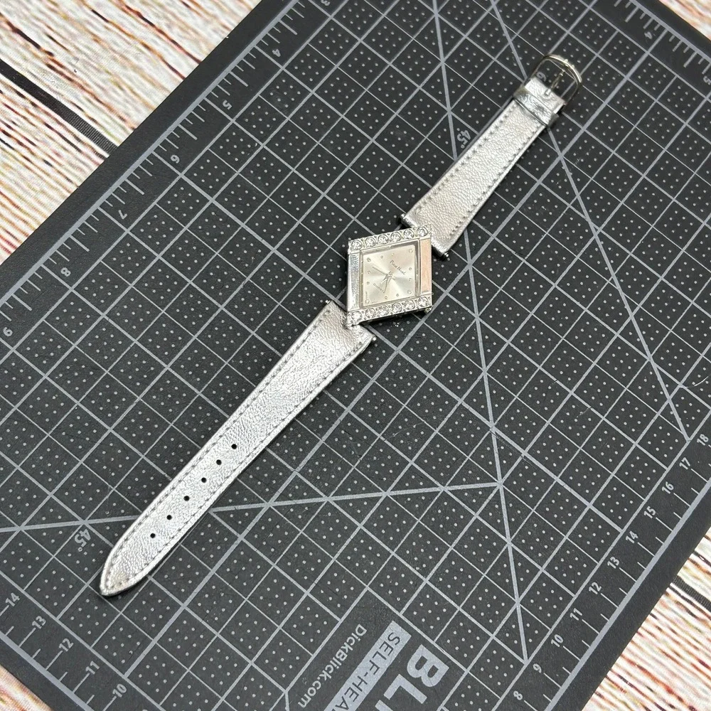 Pierre Nicol Womens Diamond Shape Rhinestone Silver Quartz Watch Leather‎ Strap